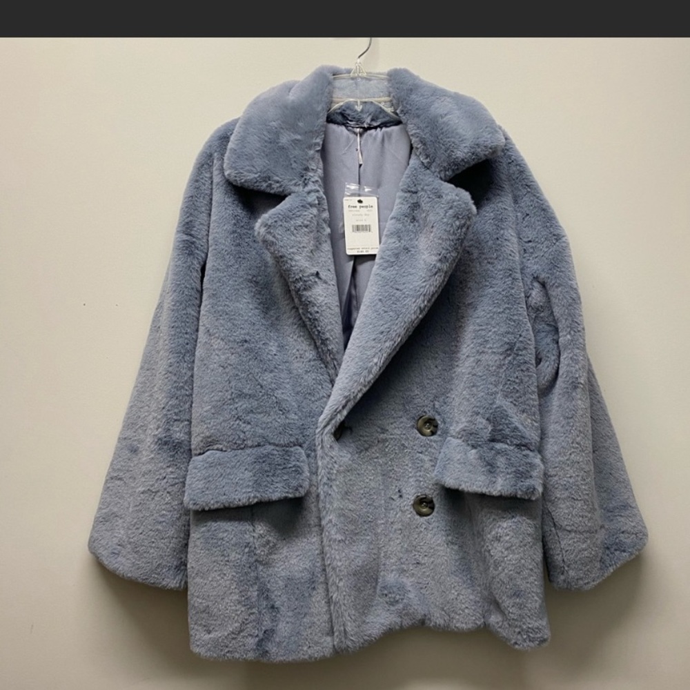 🆕 FREE PEOPLE KATE FAUX FUR TEDDY COAT - Picture 5 of 7